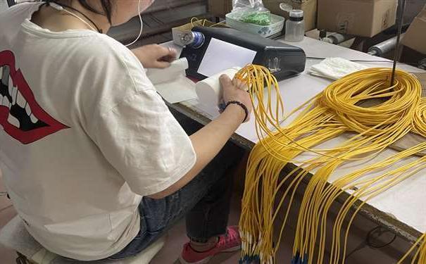 连江县网络工程中几种常用的光纤连接器